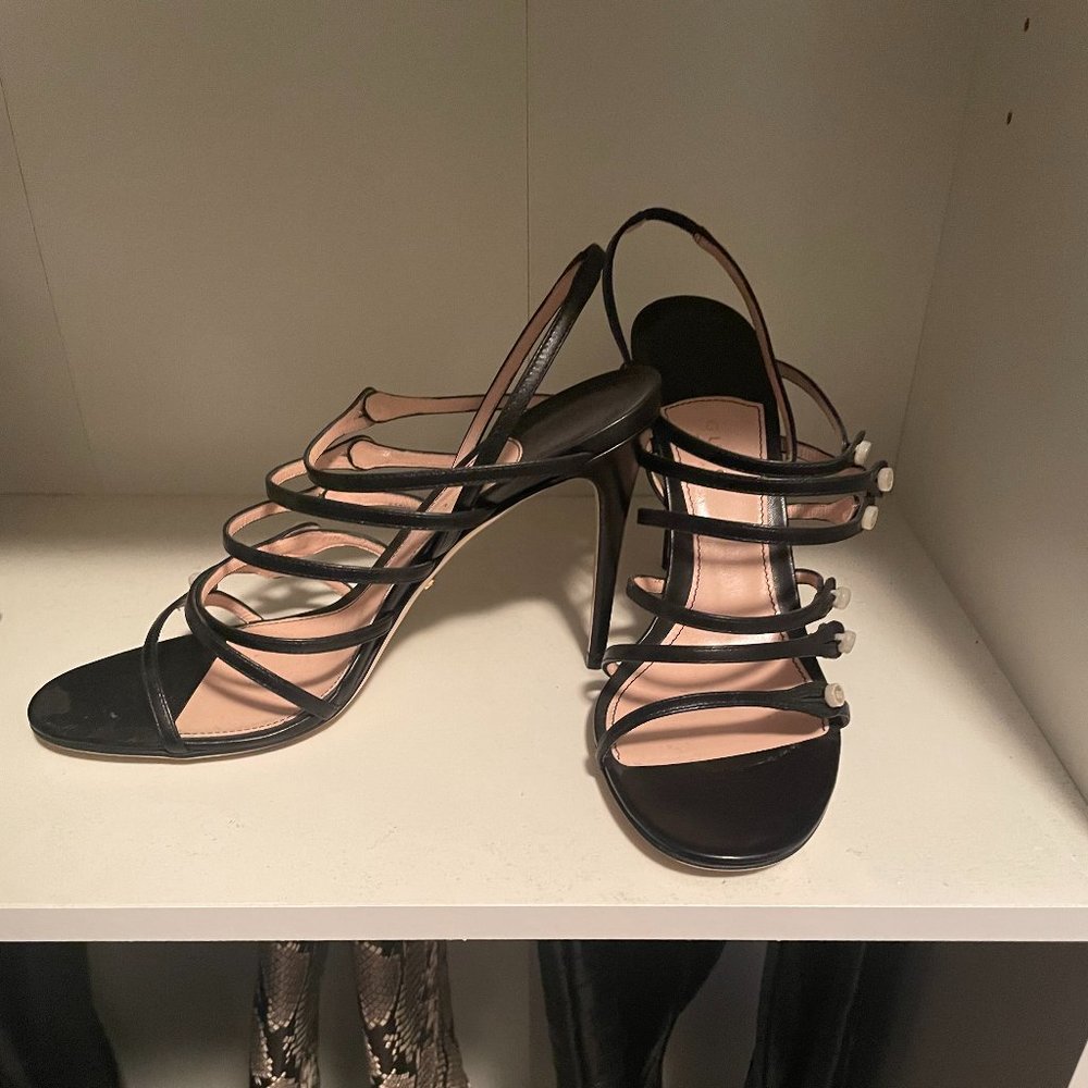 Black strappy gucci heels